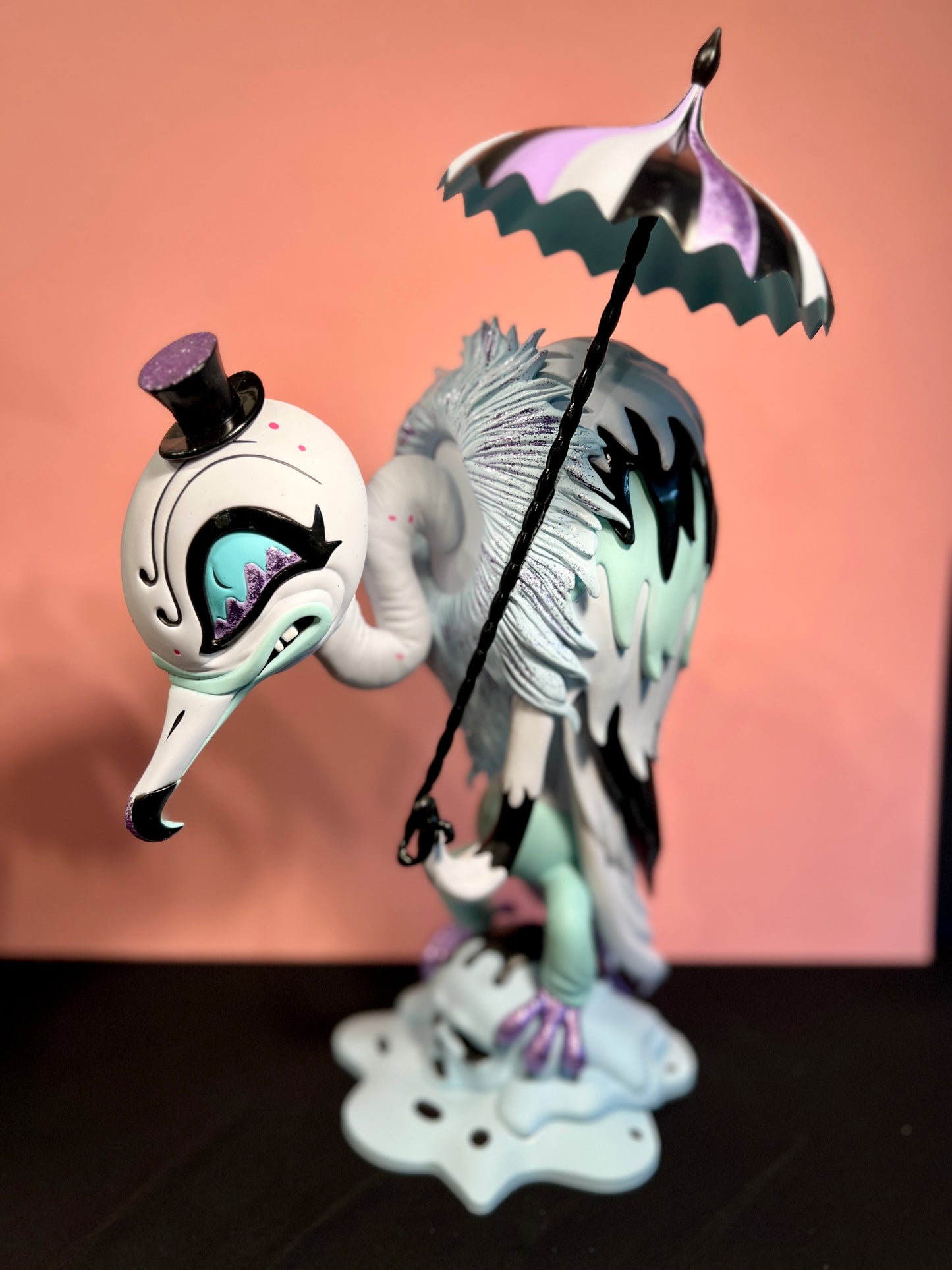 "Arctic Melt" Vultura Macabra Glitter-edition sculpture