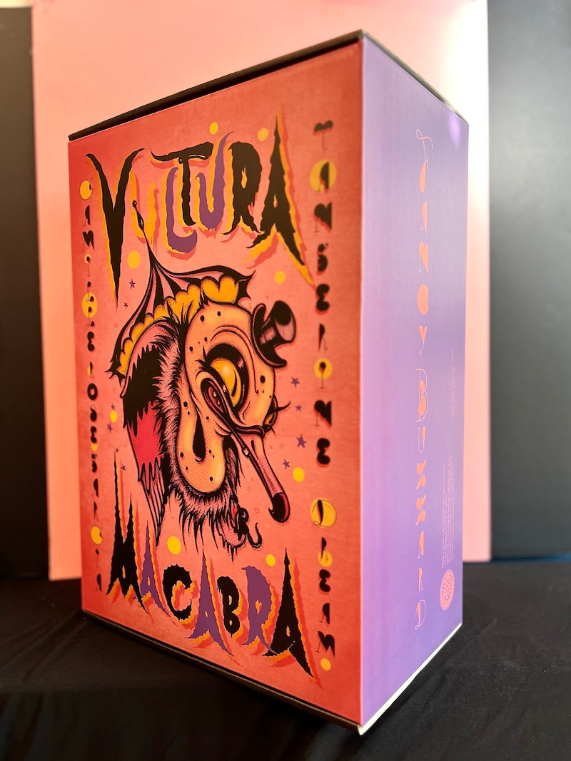 "Arctic Melt" Vultura Macabra Glitter-edition sculpture